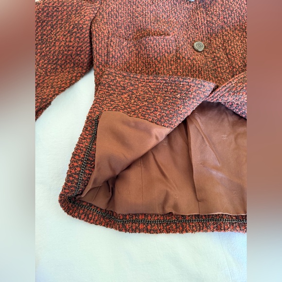 CHANEL WOOL JACKET - Picture 6 of 10